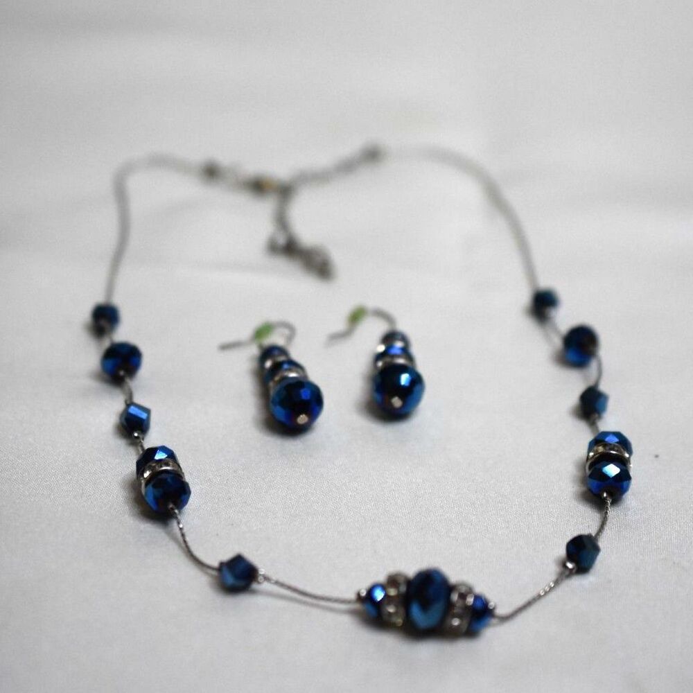 Striking Set Royal Blue Rhinestone Accents Silver Tone 1" Earrings 17" Necklace
